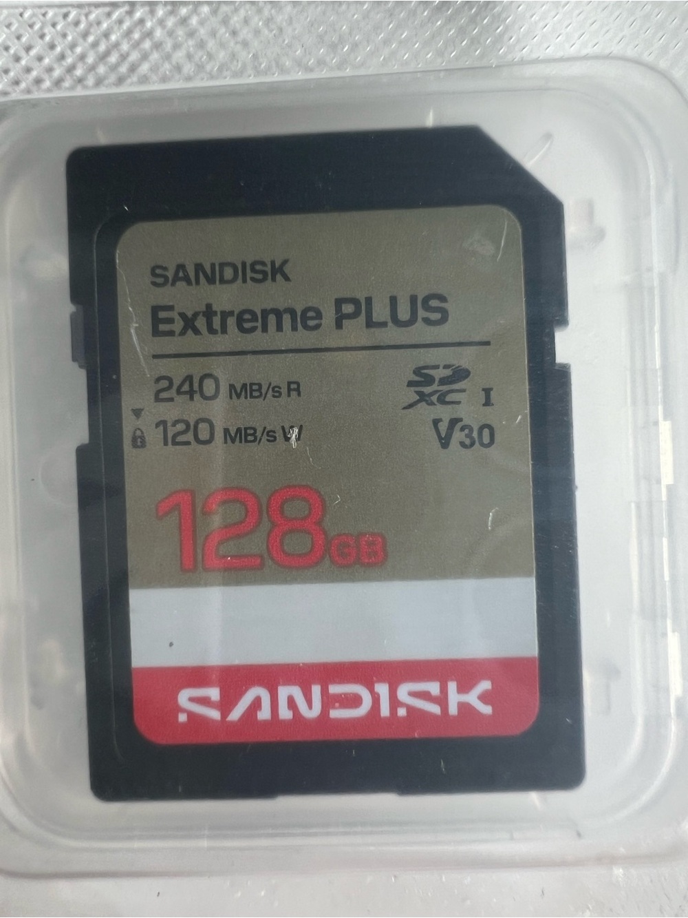 SanDisk Extreme PLUS 128GB SDXC Memory Card — Black, Gold & Red
